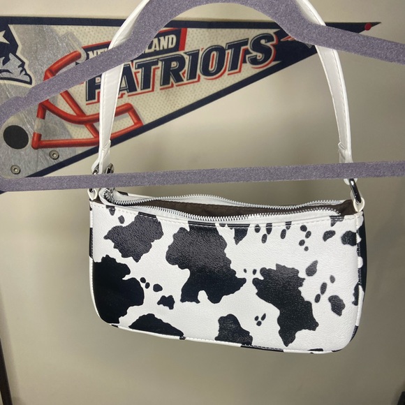 Cow Pattern Bag - Picture 4 of 7